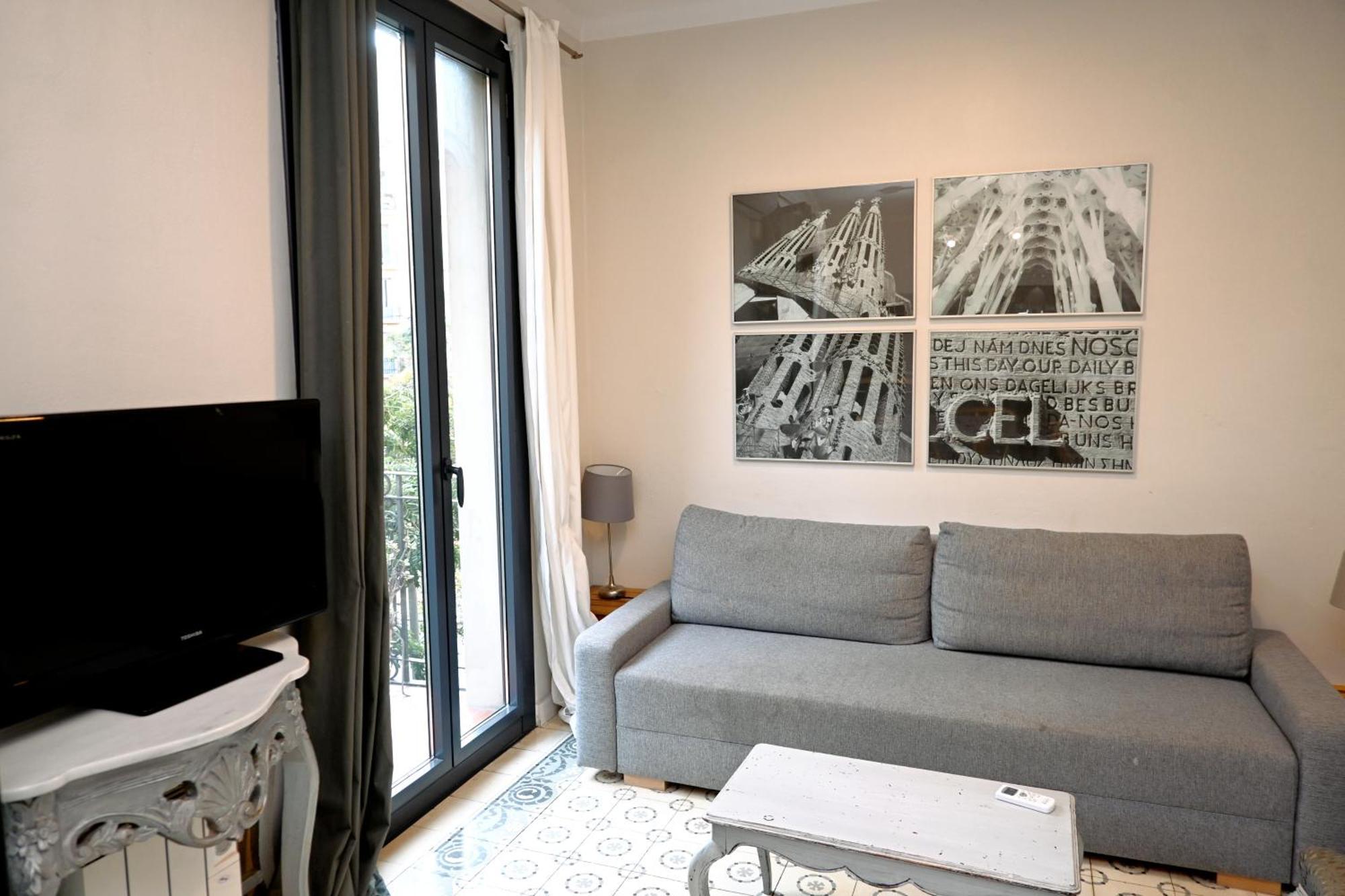 Homenfun Barcelona Sagrada Familia Marina Zewnętrze zdjęcie